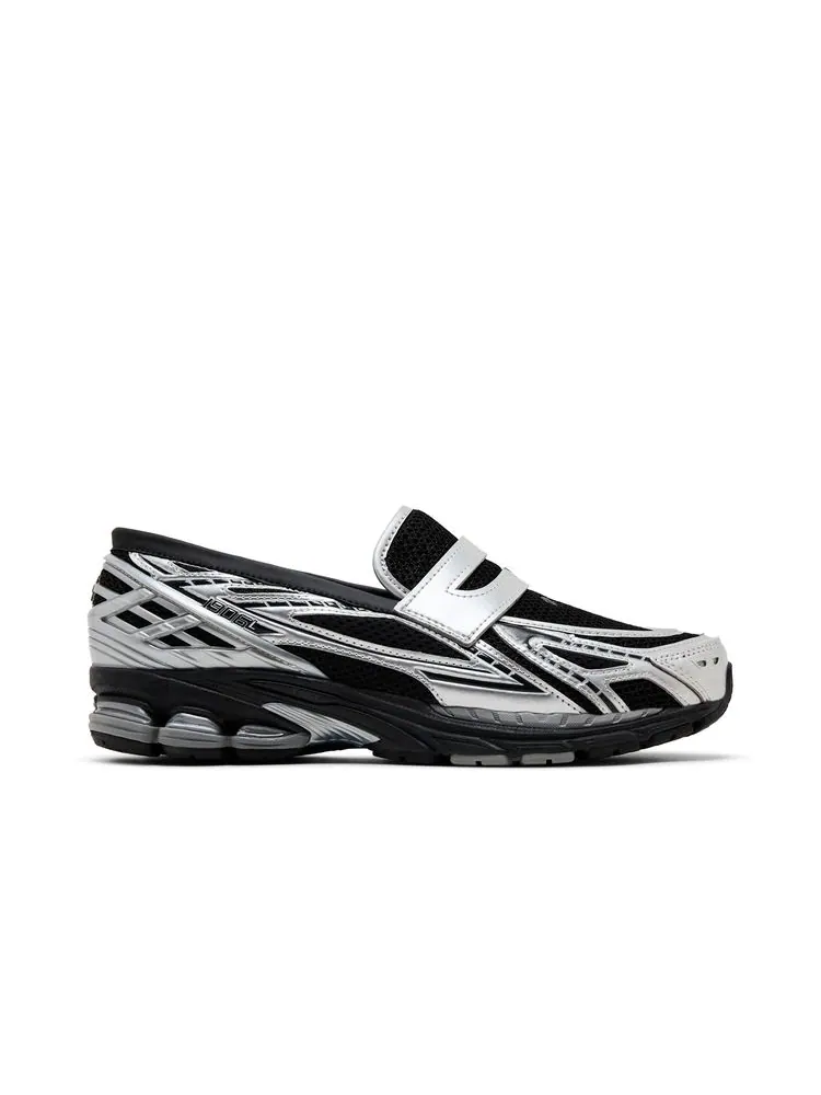 Кроссовки 1906L 'Silver Metallic Black' — изображение 1 из 8
