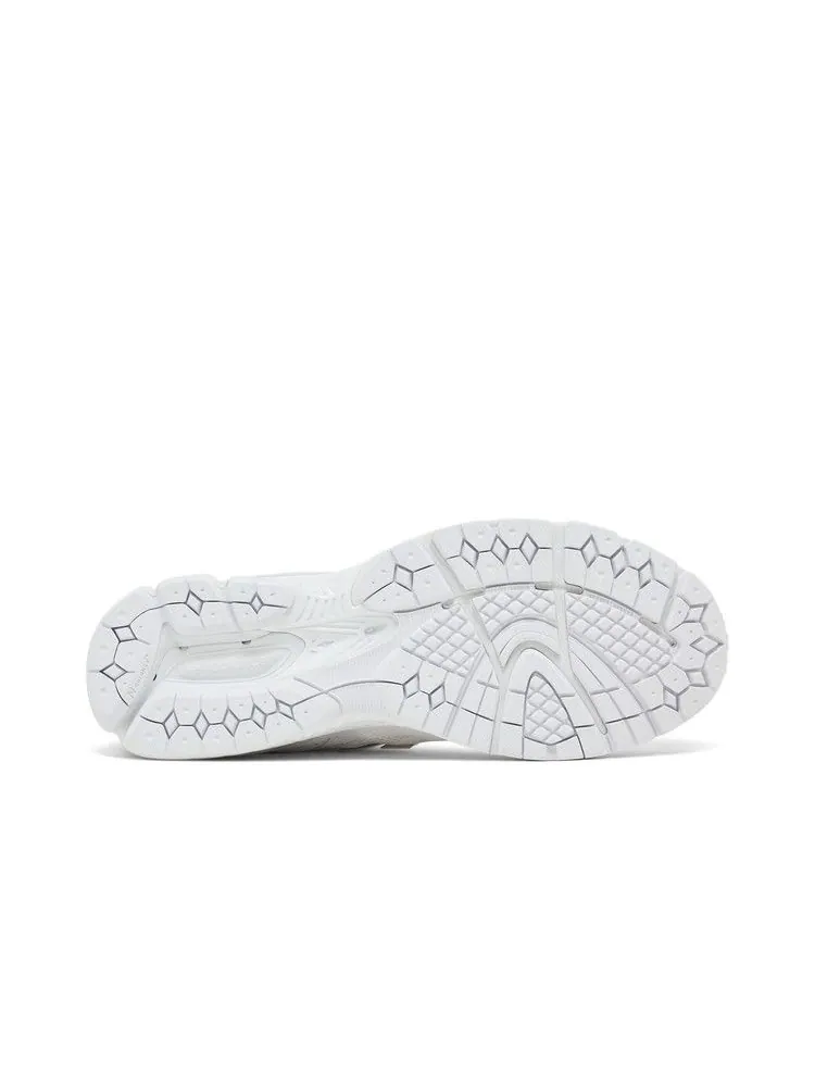 Кроссовки New Balance 1906W 'Triple White' — изображение 5 из 9, белый/белый