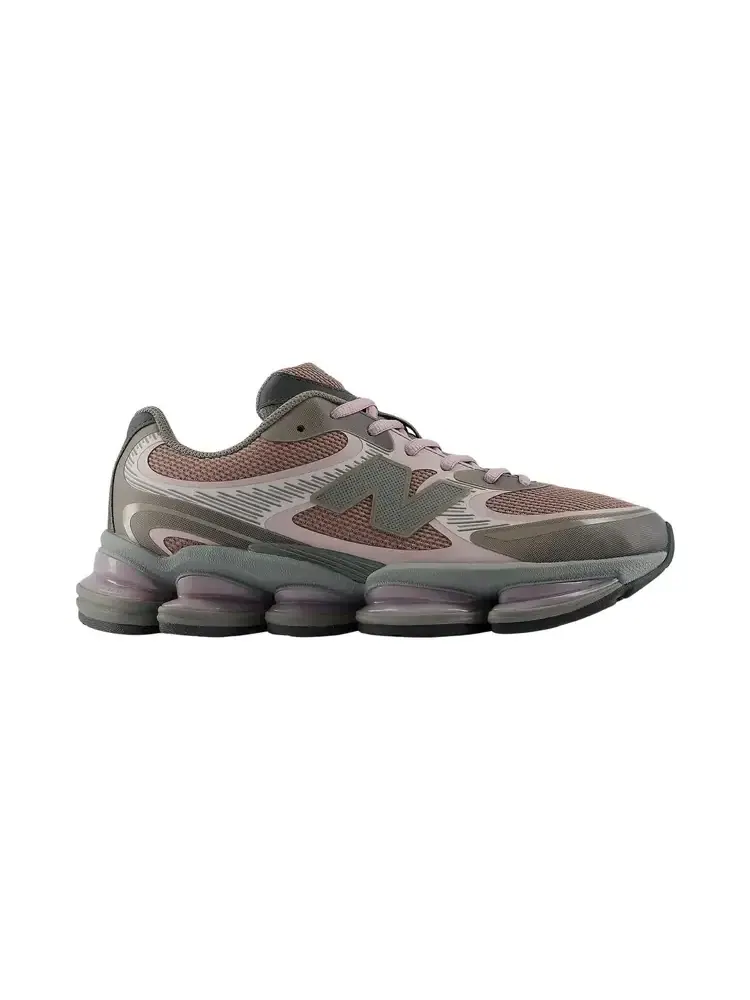 Кроссовки New Balance ABZORB 2000 'Ice Wine Earth Shadow' — изображение 1 из 1, красный