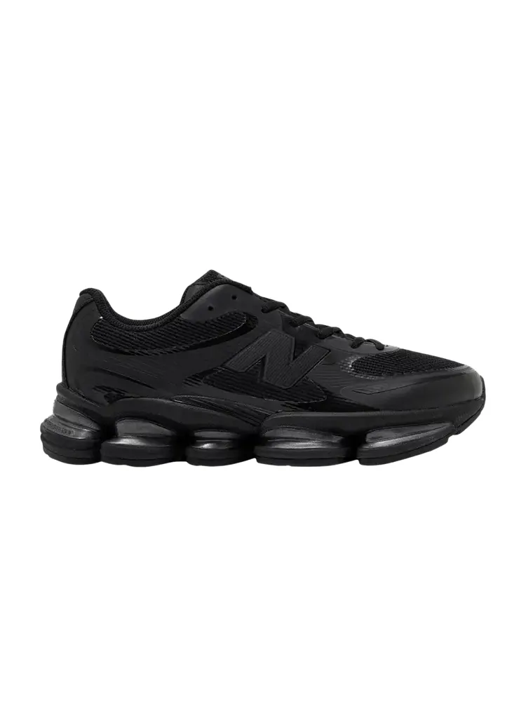 Кроссовки New Balance 2000 — изображение 1 из 1, черный