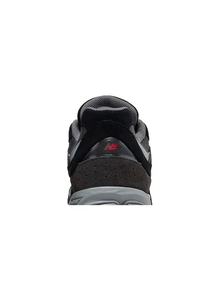 Кроссовки New Balance 2002R 'Черно-серый' — изображение 7 из 8, черный