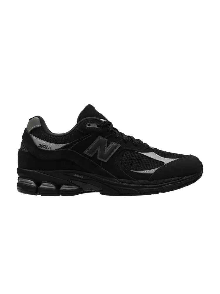 Кроссовки New Balance 2002R 'Black Reflective' — изображение 1 из 1, черный/черный