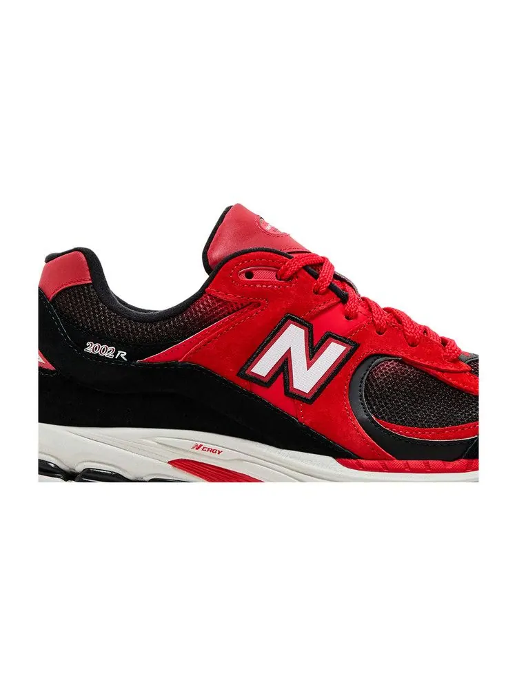 Кроссовки New Balance 2002R 'True Red Black' — изображение 3 из 9, красный/черный