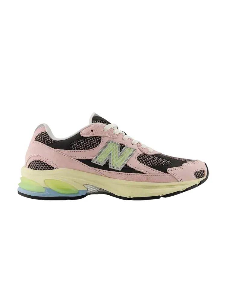 Кроссовки New Balance 2010 — изображение 1 из 1, розовый