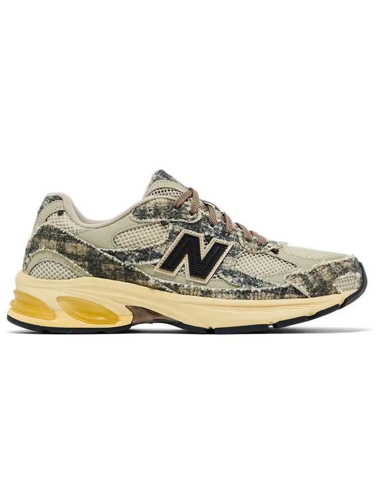 Кроссовки Joe Freshgoods x New Balance 2010 — изображение 1 из 8, бежевый