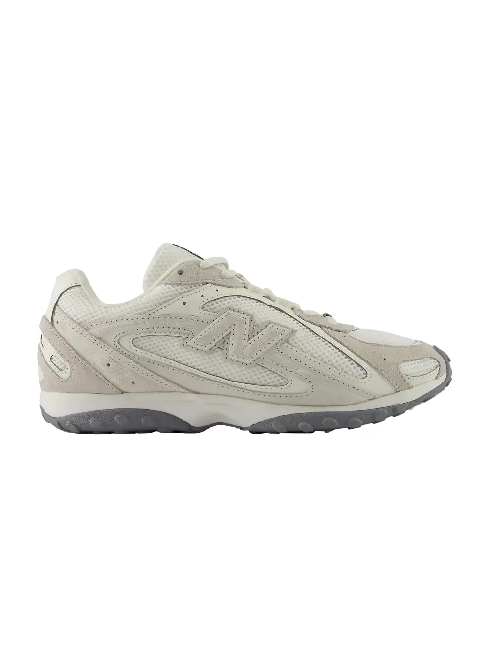 Кроссовки New Balance 204L — изображение 1 из 1, красный