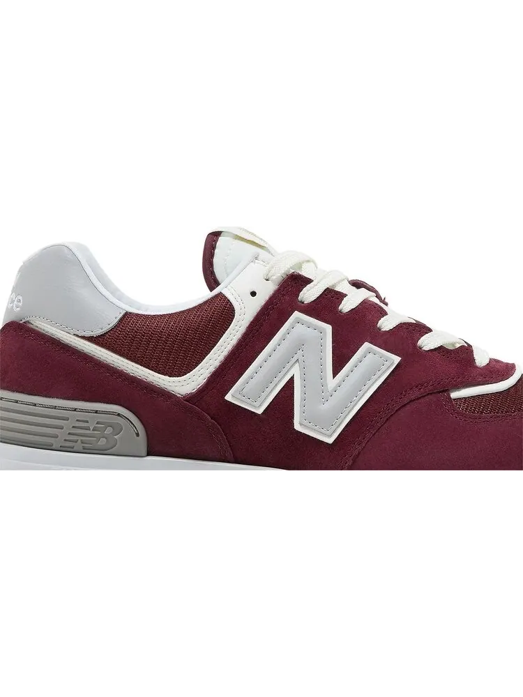 Кроссовки New Balance 574 Legacy 'Garnet Rain Cloud' — изображение 2 из 8, красный