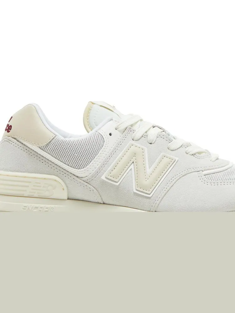 Кроссовки New Balance 574 Legacy 'Ivory' — изображение 2 из 8, белый