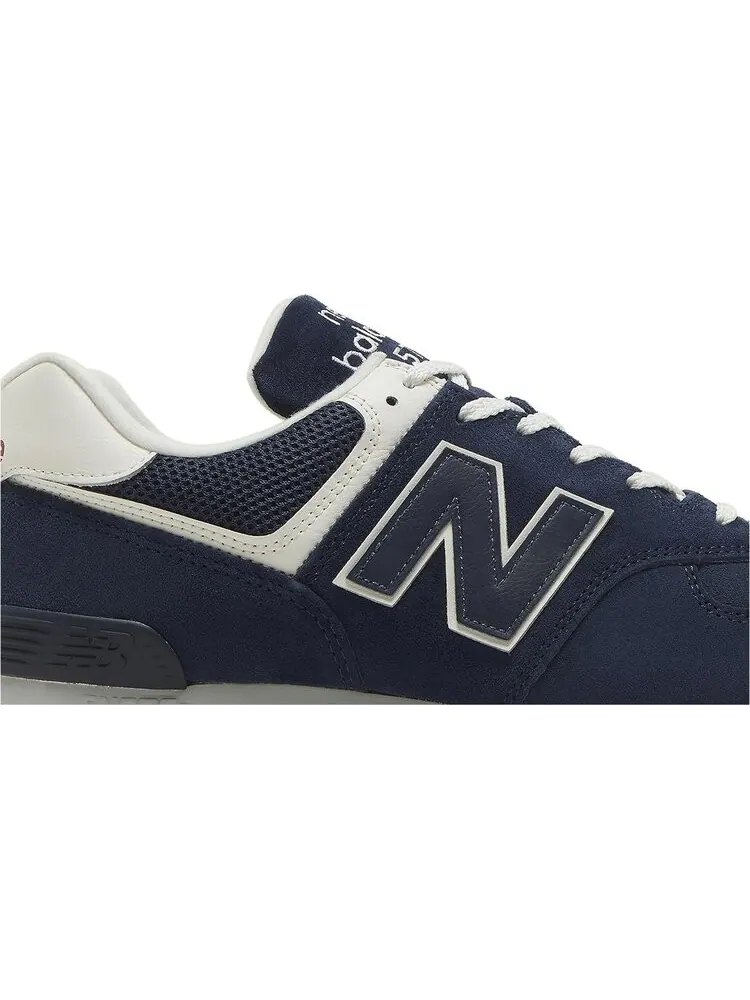 Кроссовки New Balance 574 'Navy White' — изображение 2 из 8, синий
