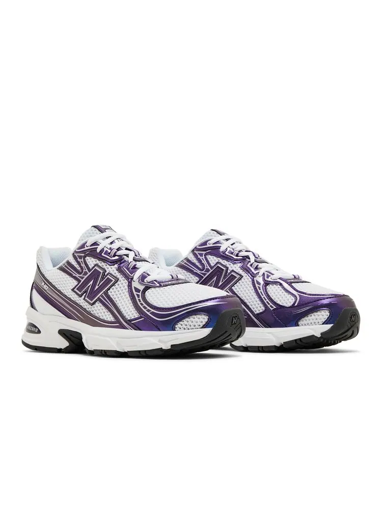 Кроссовки 740 'Concord Grape' — изображение 8 из 8, красный