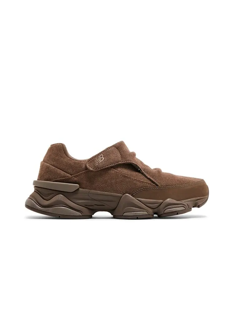 Кроссовки New Balance 8040 Dark Mushroom — изображение 1 из 6, серый
