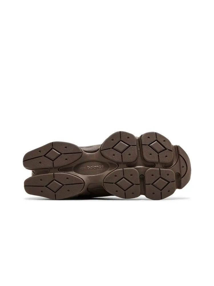 Кроссовки New Balance 8040 Dark Mushroom — изображение 4 из 6, серый