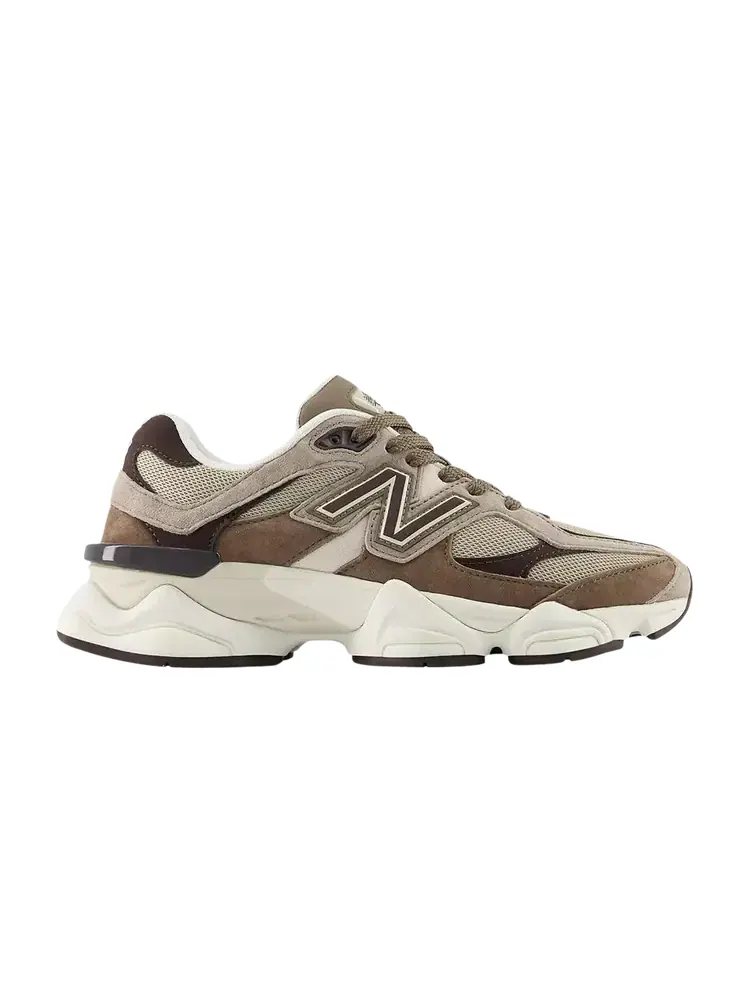 Кроссовки New Balance 9060 — изображение 1 из 1, коричневый