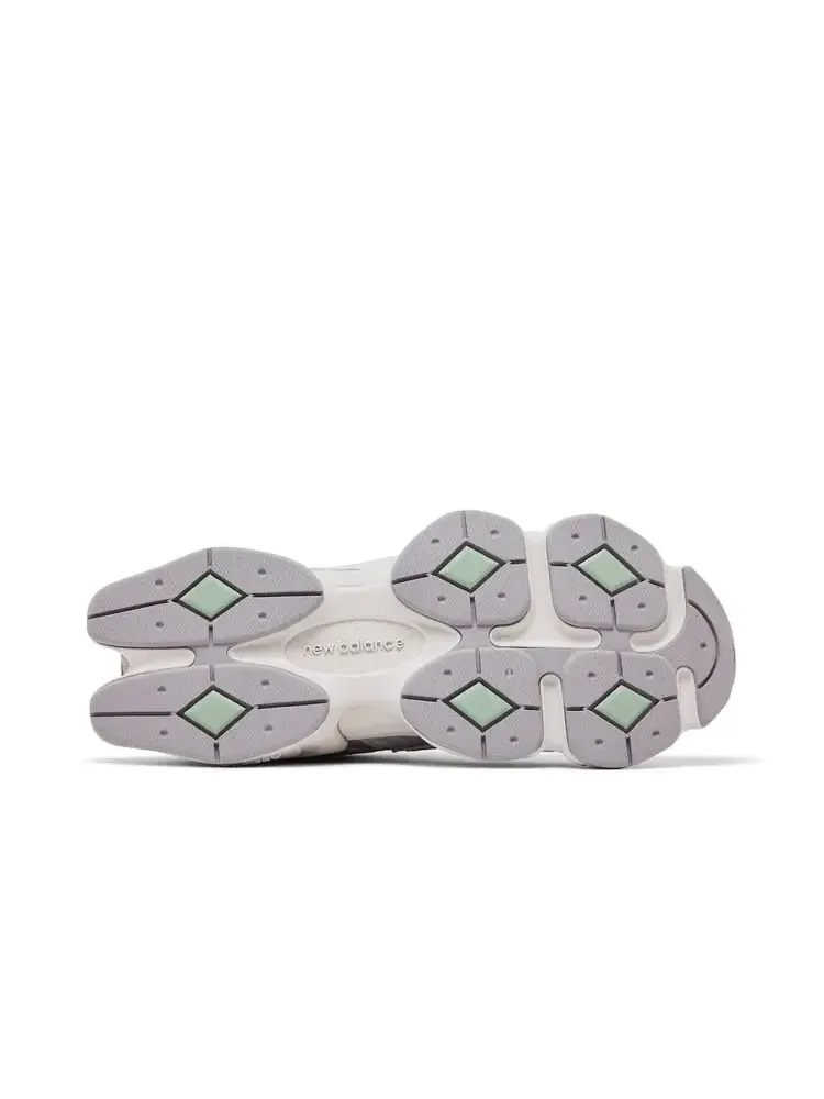 Кроссовки New Balance Wmns 9060 'Truffle Salt' — изображение 4 из 8, фиолетовый