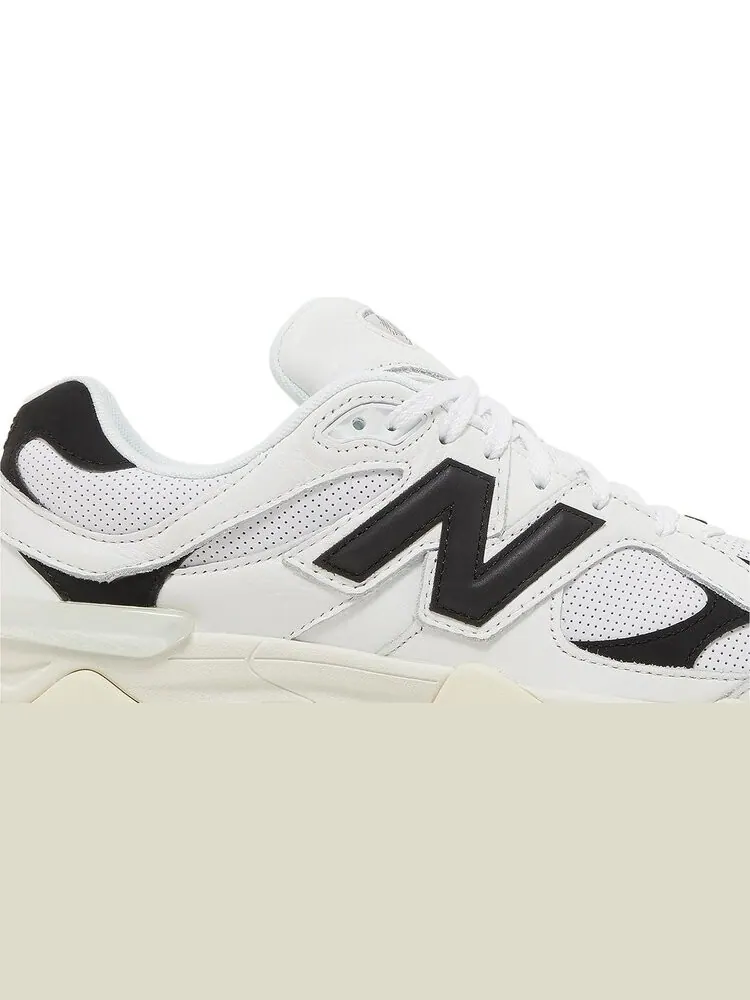 Кроссовки New Balance 9060 White/Black — изображение 2 из 4, белый