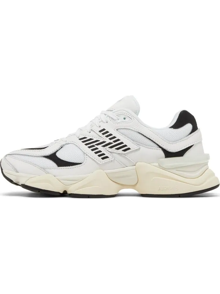Кроссовки New Balance 9060 White/Black — изображение 3 из 4, белый