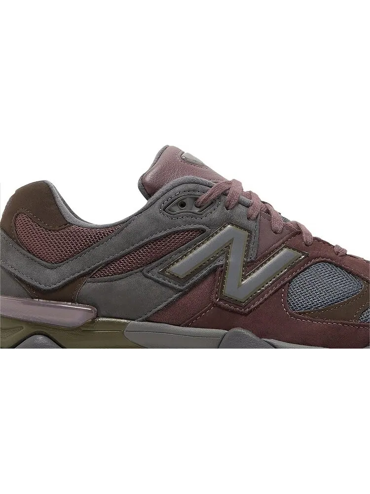 Кроссовки New Balance 9060 'Truffle' — изображение 2 из 8, красный