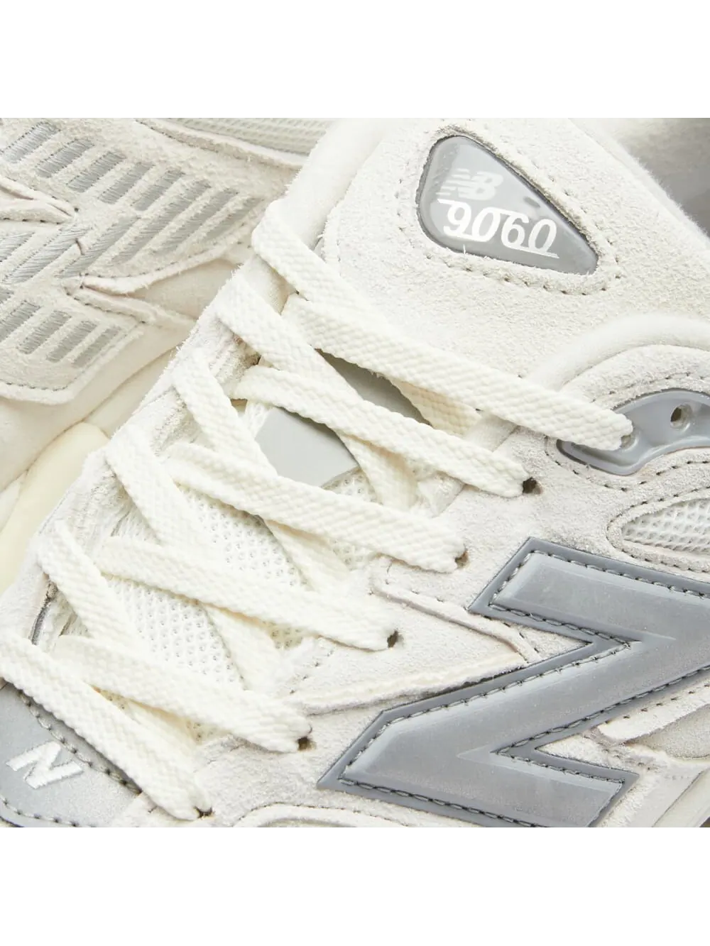 Кроссовки New Balance 9060 Белые — изображение 5 из 8, белый