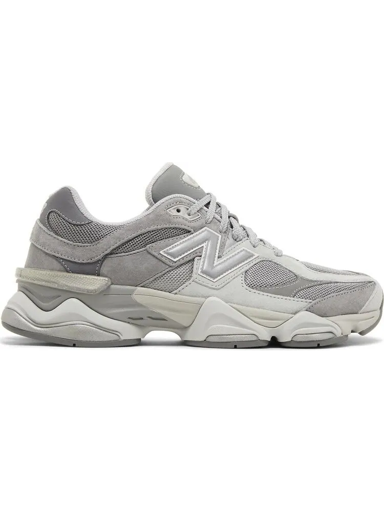 Кроссовки New Balance 9060 — изображение 1 из 4, серый