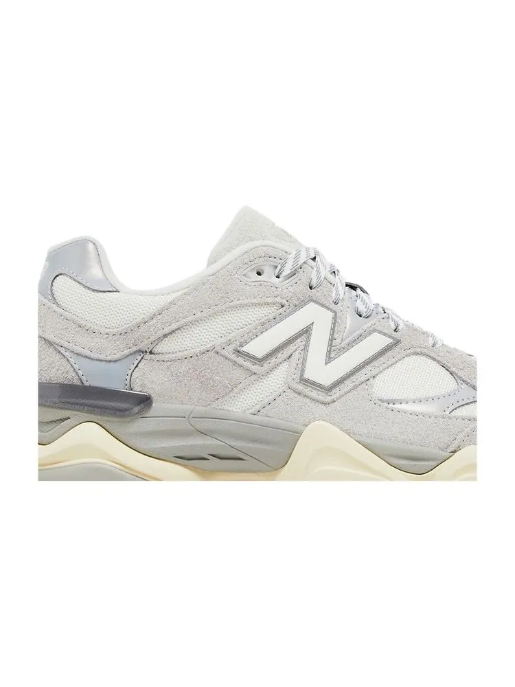Кроссовки New Balance 9060 'Light Grey White' — изображение 3 из 9, серый
