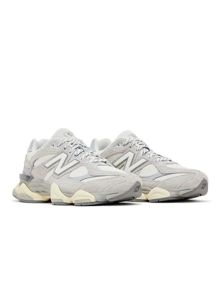 Кроссовки New Balance 9060 'Light Grey White' — изображение 9 из 9, серый