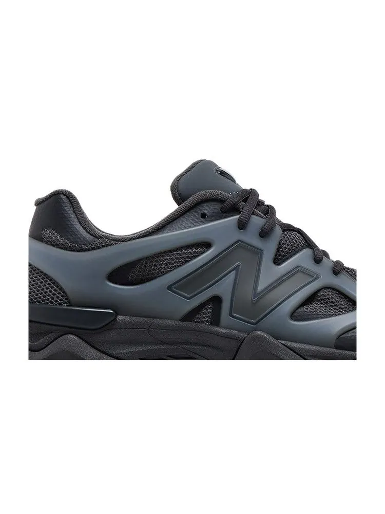 Кроссовки New Balance 9060 X — изображение 2 из 8, черный