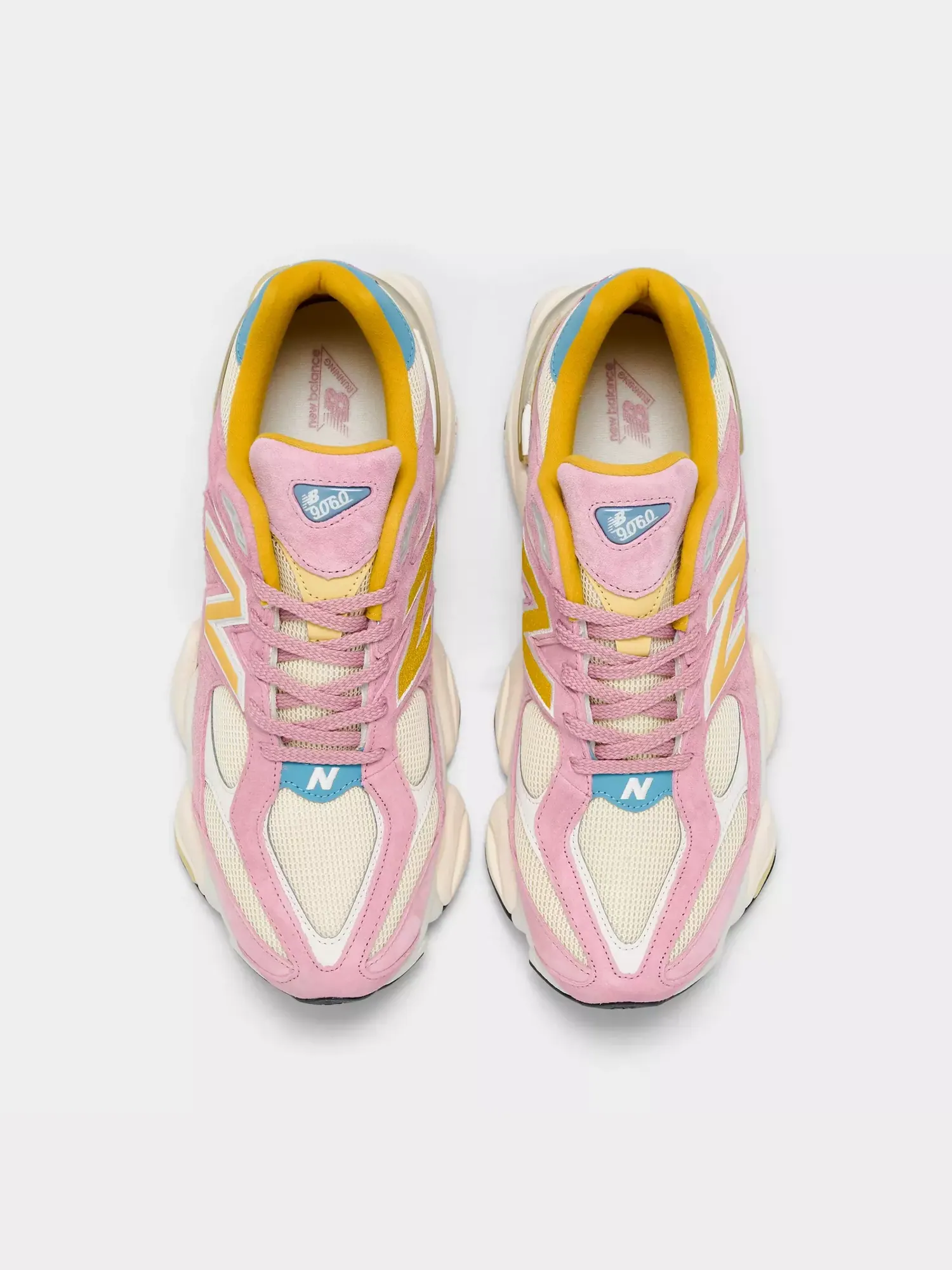 Кроссовки New Balance 9060 'Pink Suede' — изображение 5 из 7, розовый