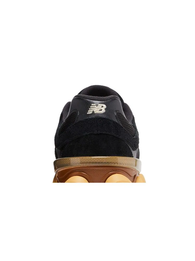 Кроссовки New Balance 9060 'Black Royal Gum' — изображение 8 из 9, черный