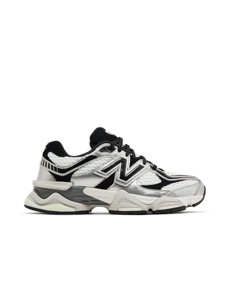 Кроссовки New Balance Shoe Palace x 9060 Metallic — изображение 1 из 6, серебристый