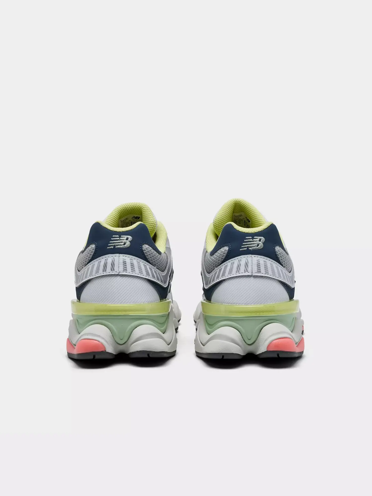 Кроссовки New Balance 9060 'Easter Pack - Light Grey Deep Ocean' — изображение 4 из 6, светлый серый/глубокий