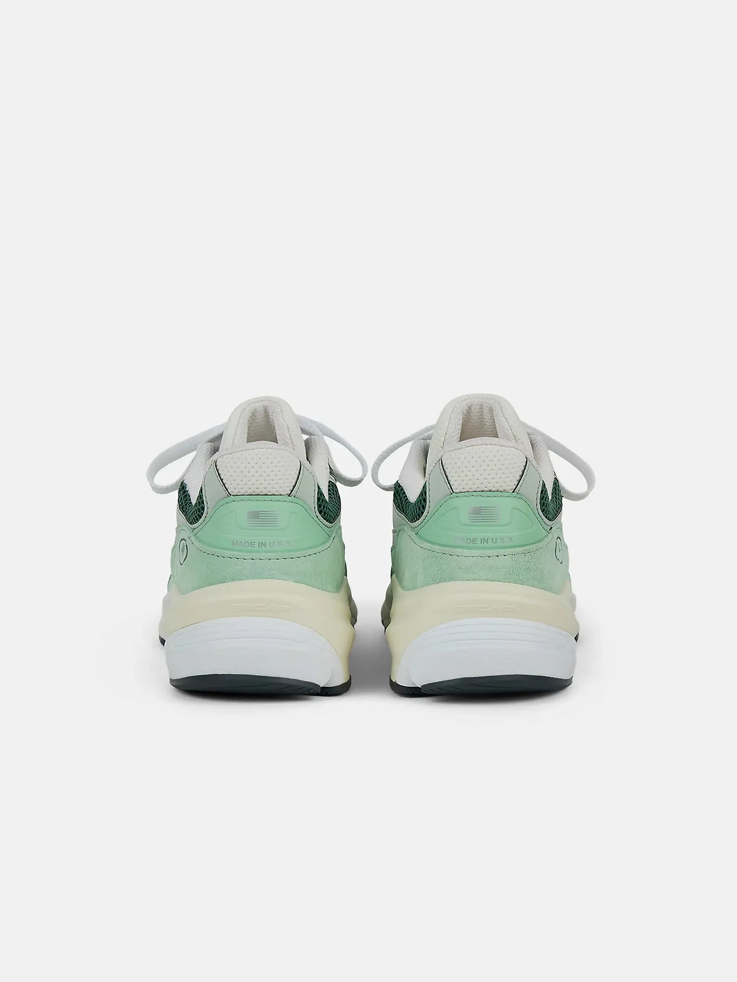 Кроссовки унисекс New Balance Made in USA 990v6 — изображение 5 из 8, зеленый