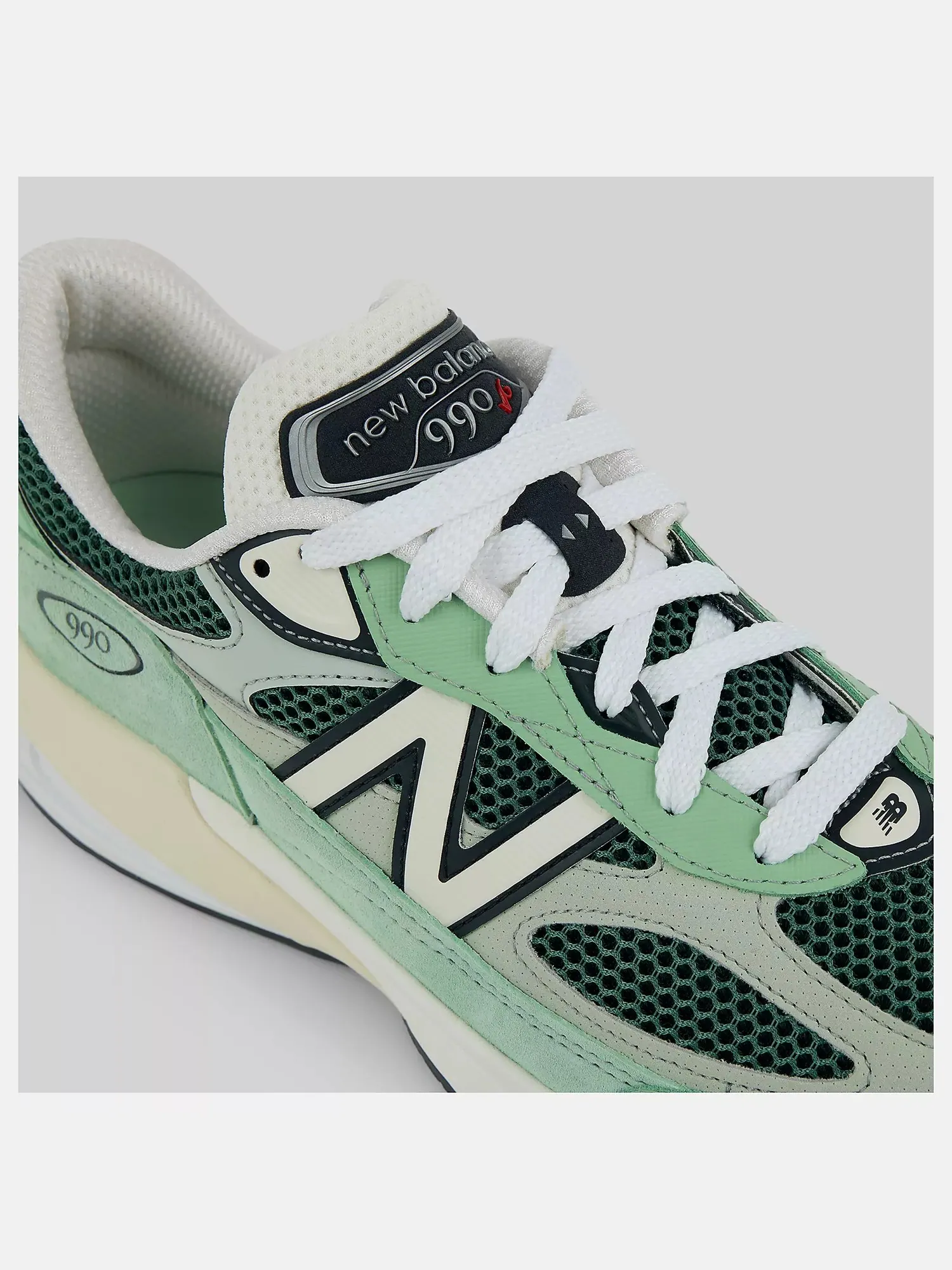 Кроссовки унисекс New Balance Made in USA 990v6 — изображение 6 из 8, зеленый