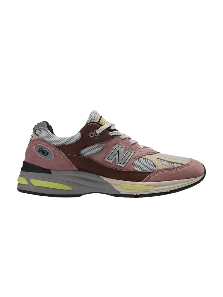 Кроссовки New Balance 991v2 Made in England — изображение 1 из 1, розовый