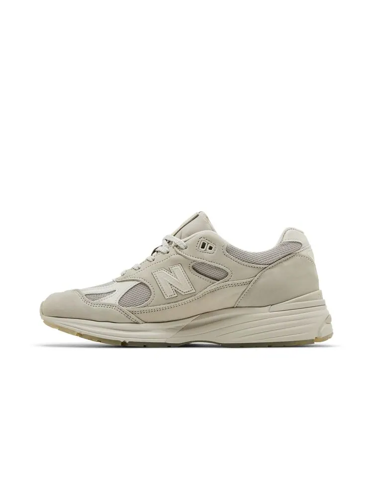 Кроссовки Stone Island x 991v2 Made in England 'Ghost Pack - Beige' — изображение 3 из 8, бежевый