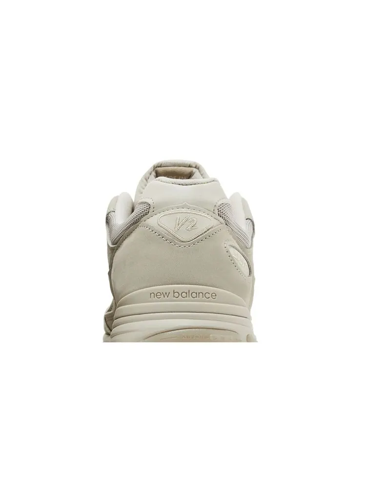 Кроссовки Stone Island x 991v2 Made in England 'Ghost Pack - Beige' — изображение 7 из 8, бежевый