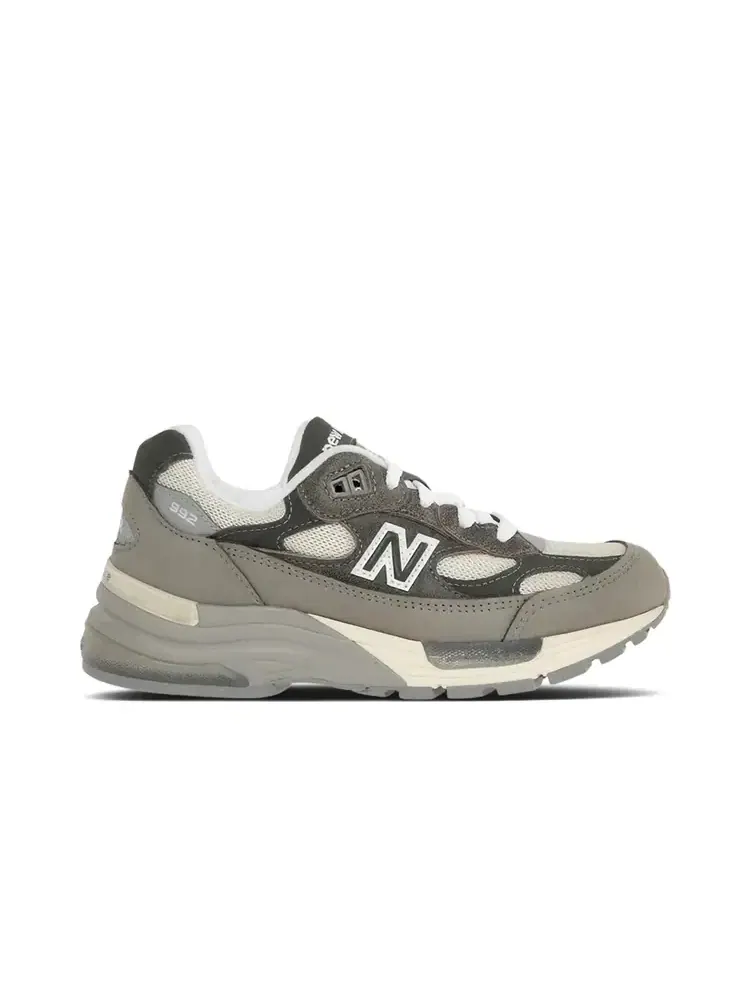 Кроссовки New Balance 992 Made in USA — изображение 1 из 1, серый