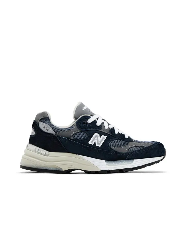 Кроссовки 992 Made in USA 'Navy' — изображение 1 из 9, темно-синий