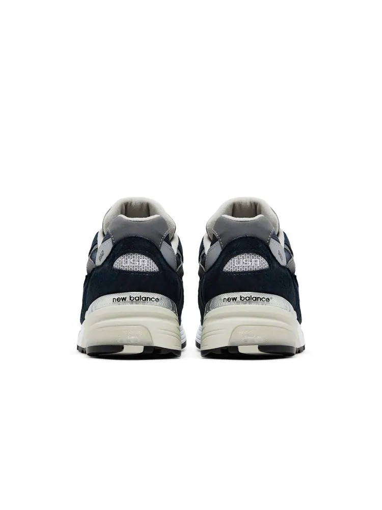 Кроссовки 992 Made in USA 'Navy' — изображение 6 из 9, темно-синий