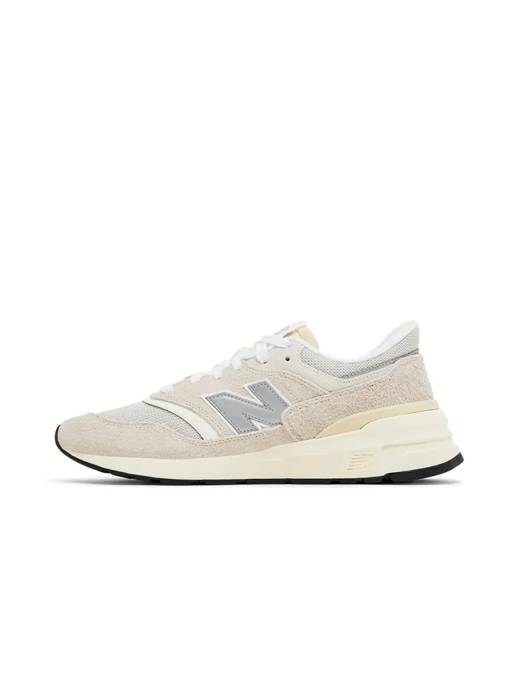 Кроссовки 997R 'Moonbeam' — изображение 3 из 8, лунный свет