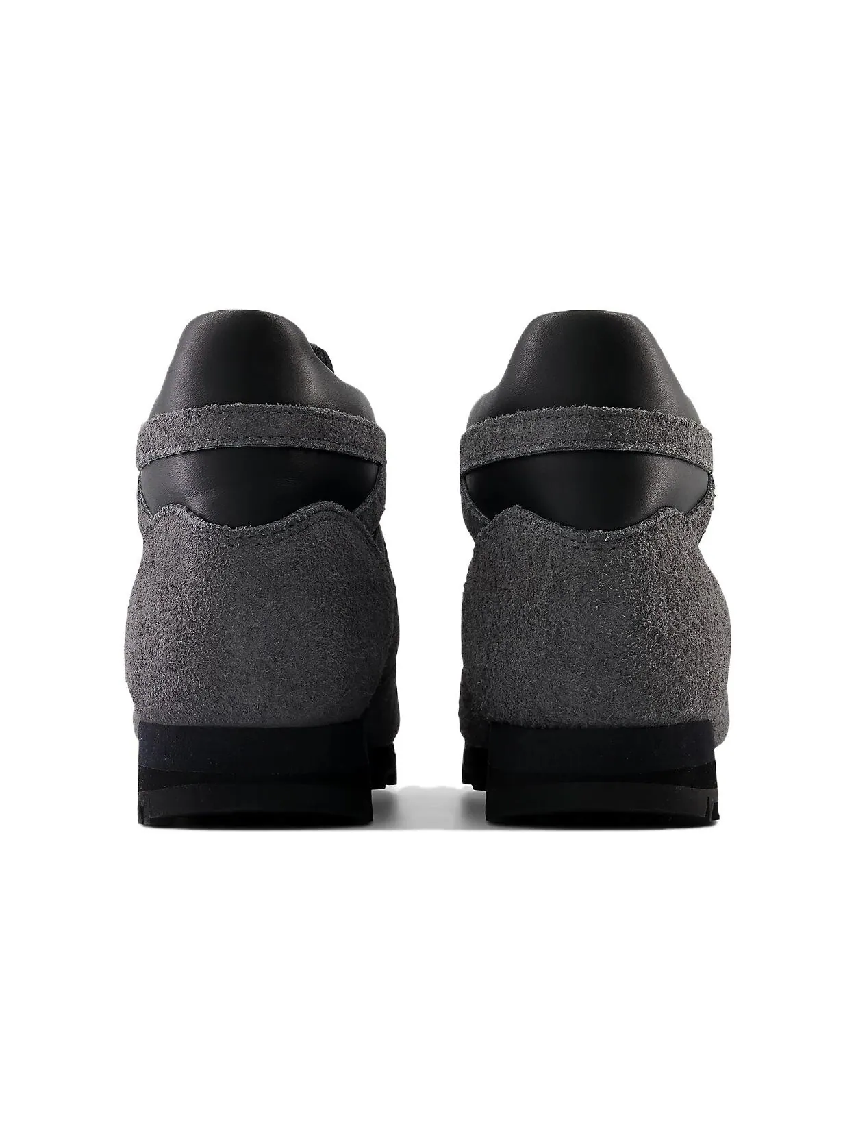 Кроссовки New Balance Rainier серо-черные — изображение 4 из 5
