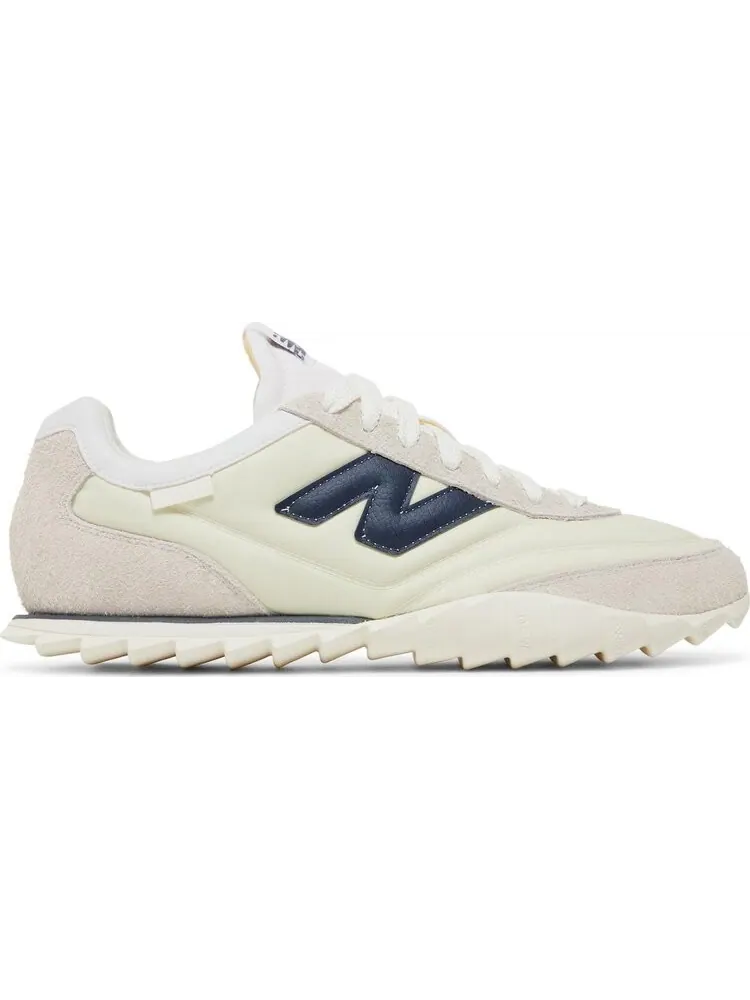 Кроссовки New Balance Donald Glover x RC30 'Sea Salt' — изображение 1 из 8, бежевый