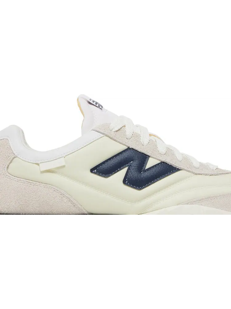 Кроссовки New Balance Donald Glover x RC30 'Sea Salt' — изображение 2 из 8, бежевый