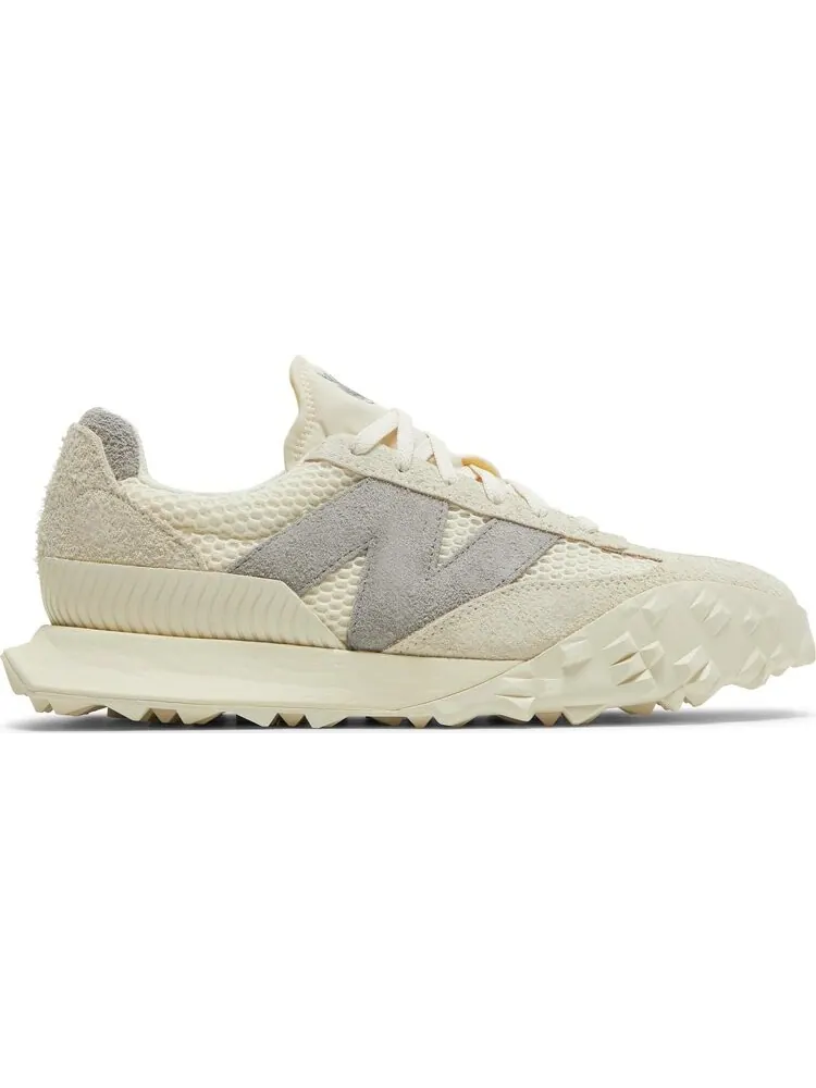 Кроссовки New Balance END. x XC-72 'Art Of Nothing - Natural' — изображение 1 из 8, бежевый