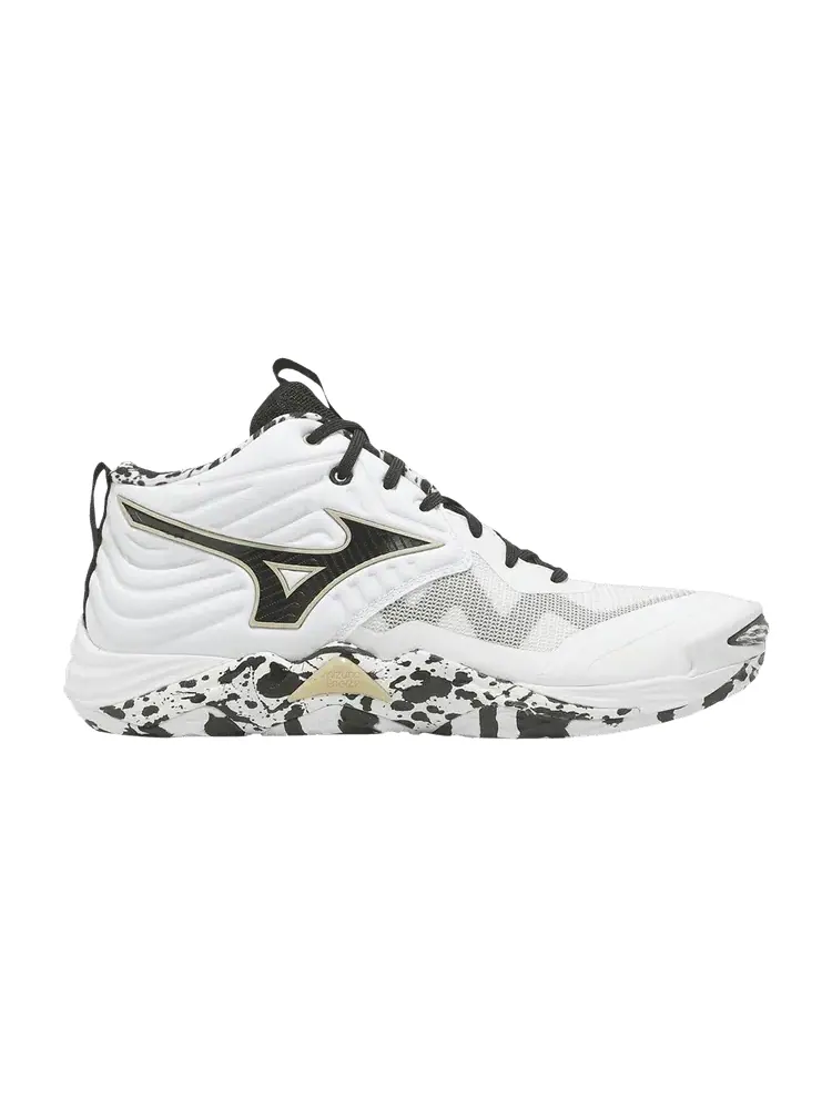 Кроссовки Mizuno Wave Momentum Elite Mid 'White Black' — изображение 1 из 1, белый