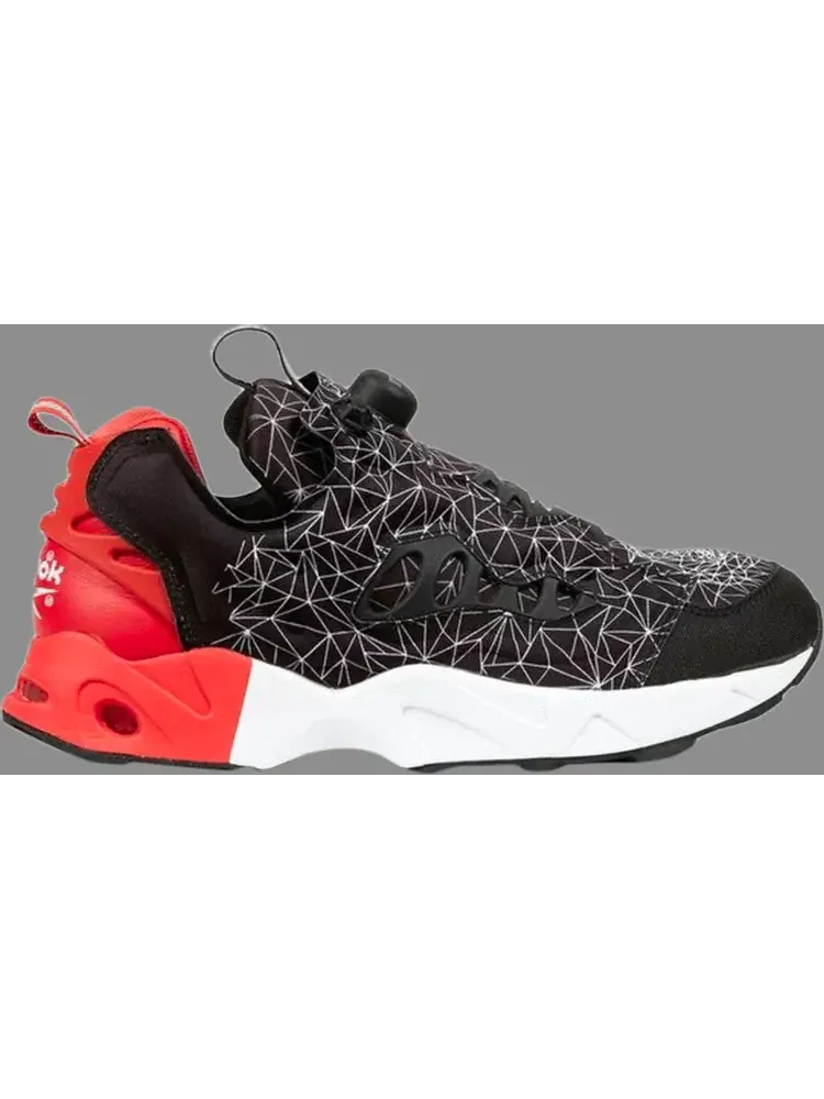 Кроссовки instapump fury road 'chinese new year' Reebok — изображение 1 из 1, черный