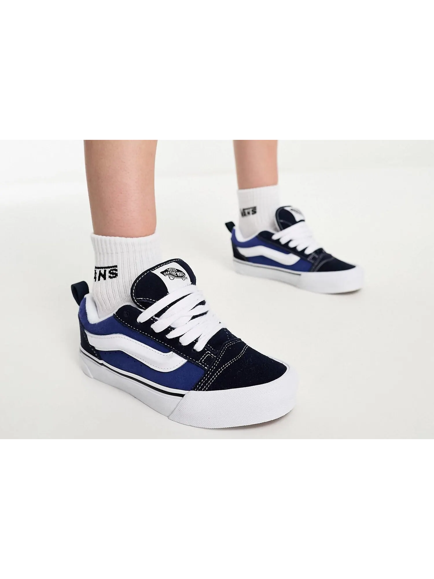 Кеды Vans Knu Skool — изображение 2 из 5, белый