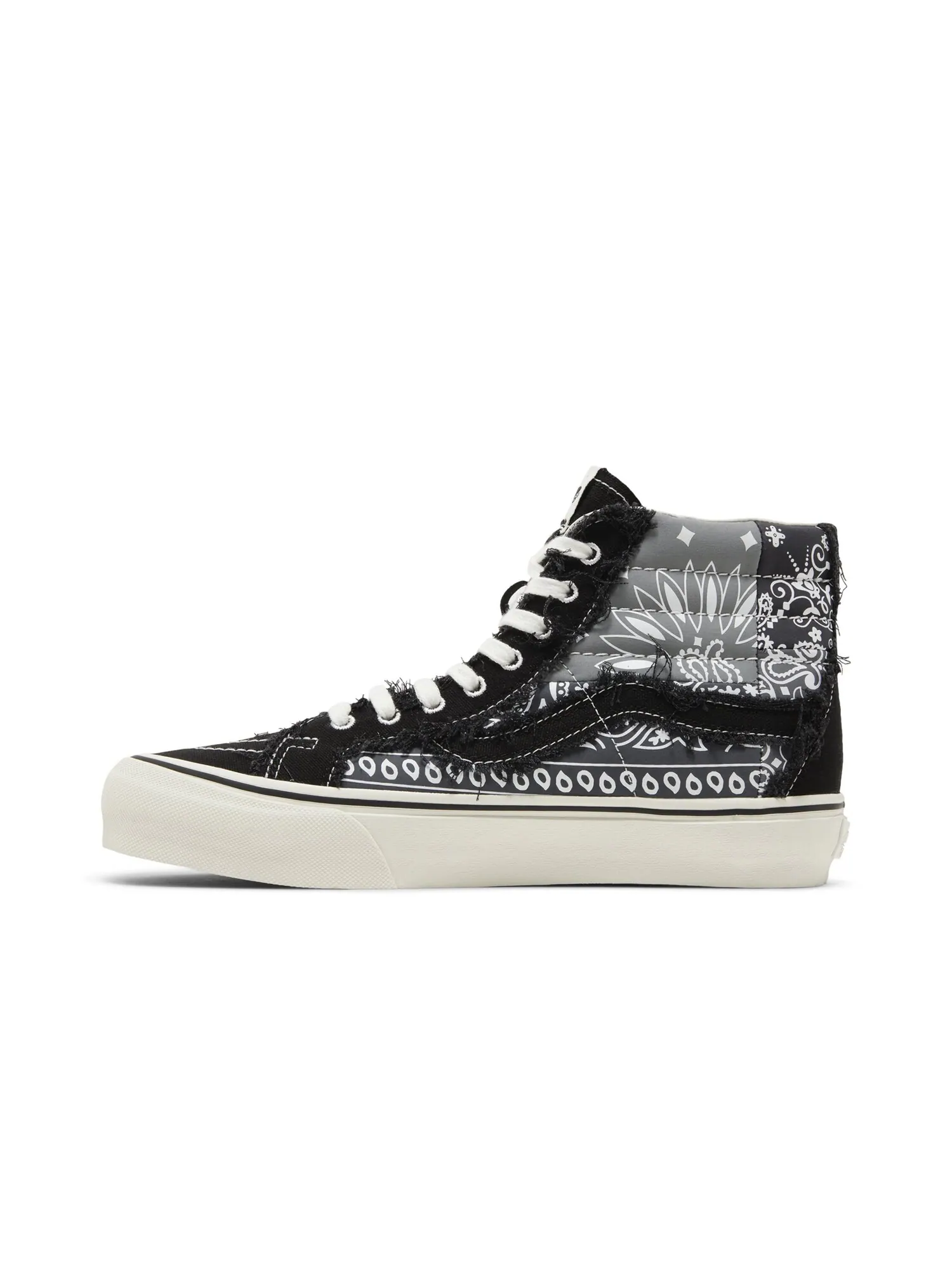 Ботинки INVINCIBLE x Sk8-Hi Reissue VLT LX Vans — изображение 3 из 8, черный