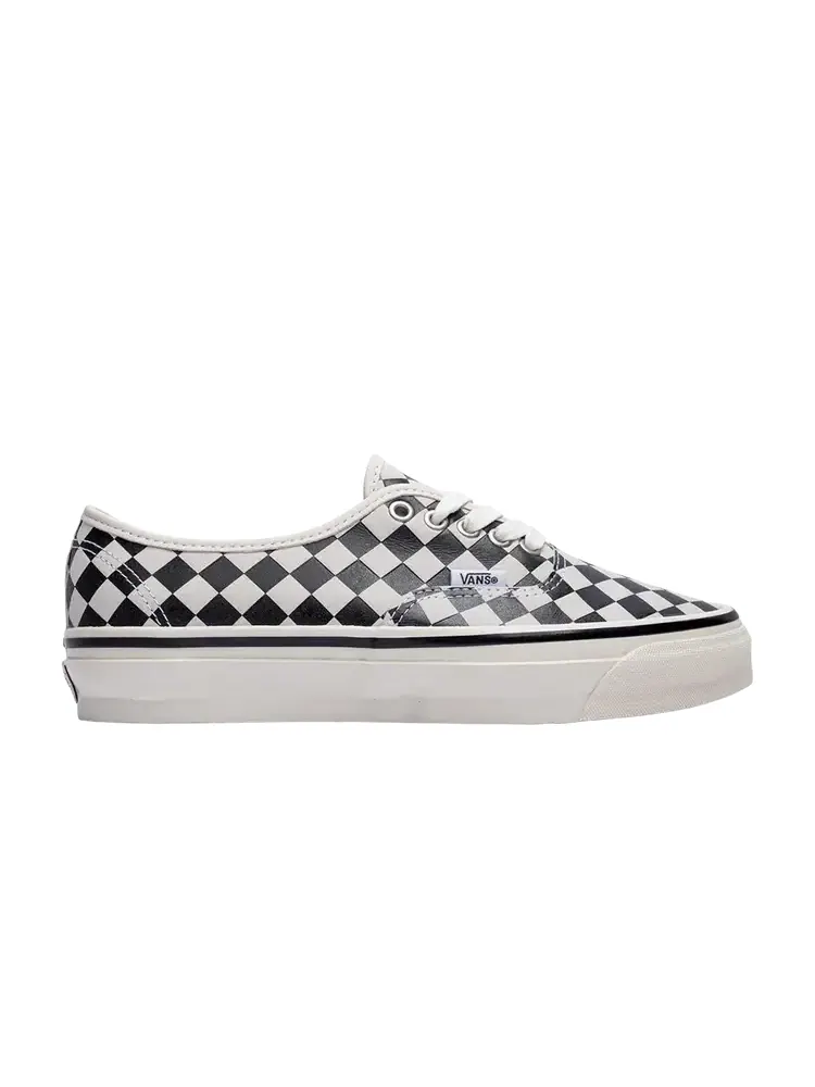 Кроссовки Vans Authentic 44 LX — изображение 1 из 1, серебристый