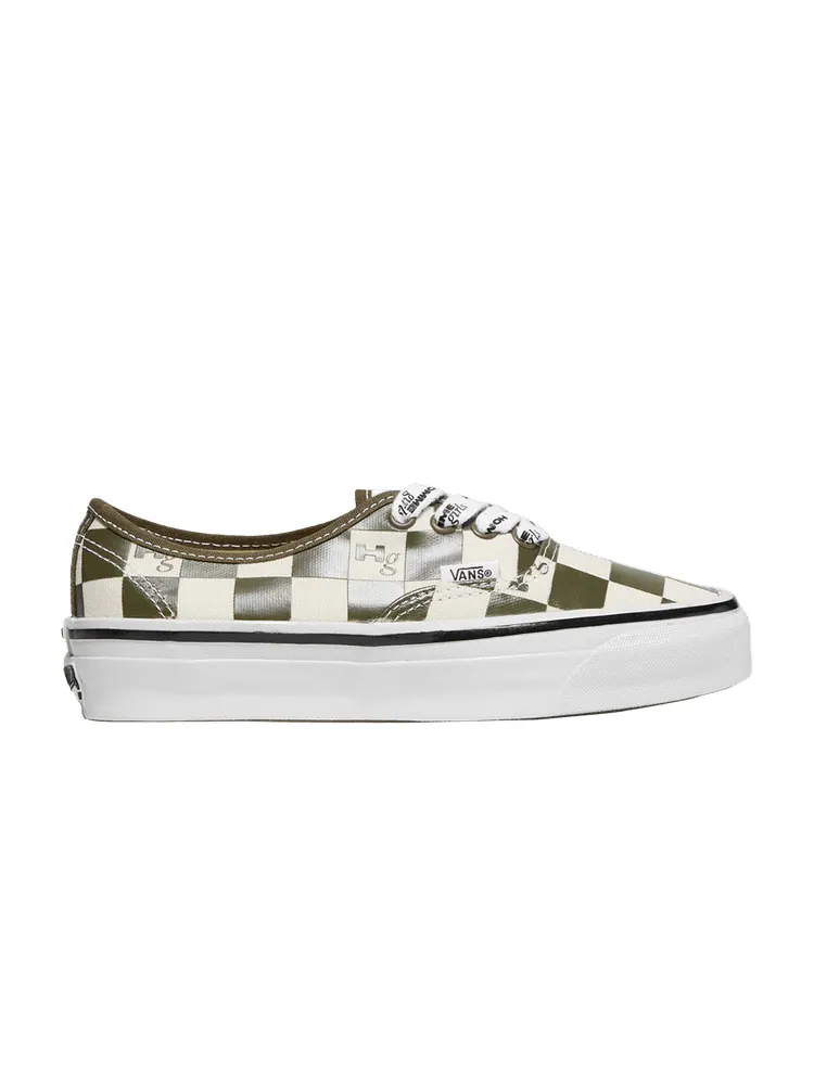 Кроссовки HommeGirls x Authentic 44 'Military Green' — изображение 1 из 1, зеленый