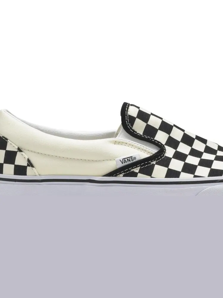 Кеды Vans Classic Slip-On Checkerboard Белые — изображение 2 из 8, белый